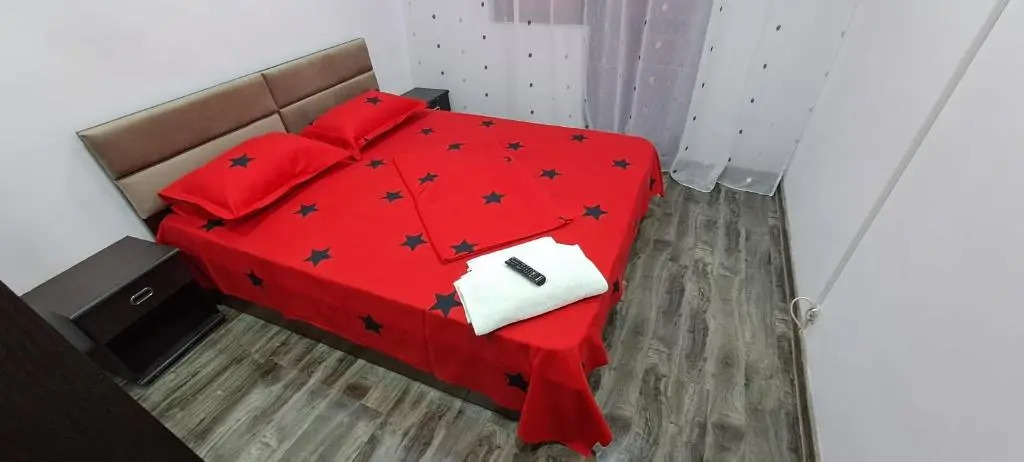 Apartament Bratu strada Rozelor Etaj 3