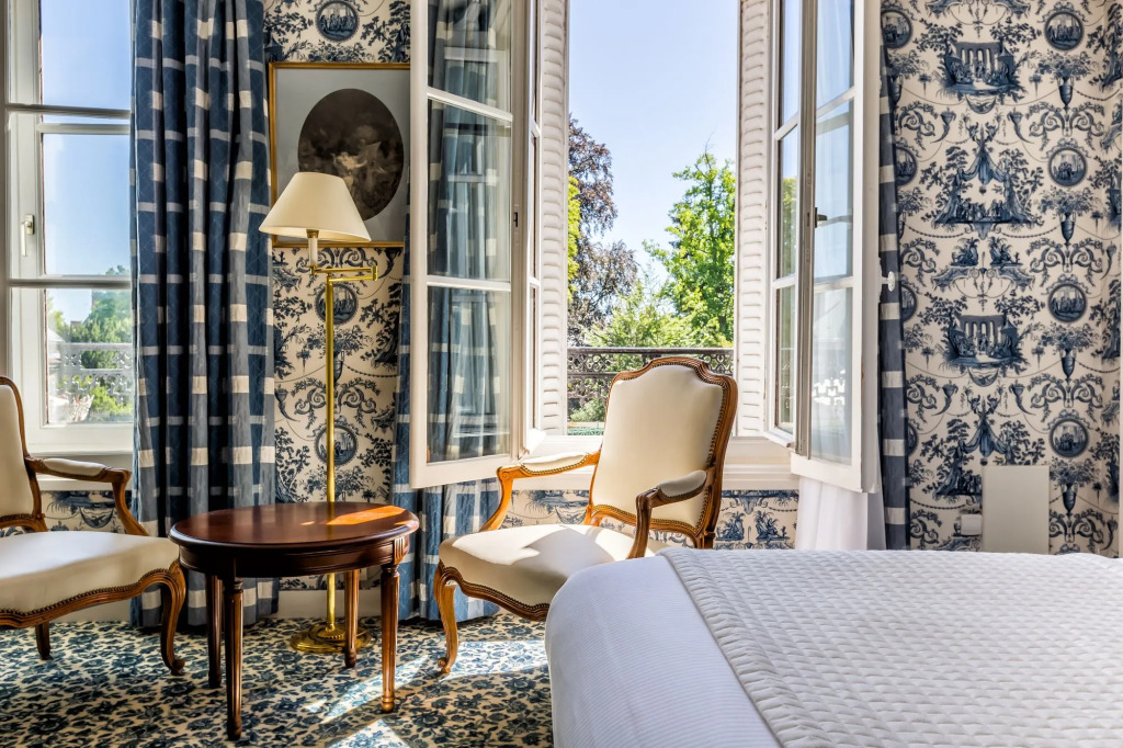 Aigle Noir Hotel Fontainebleau - MGallery Collection