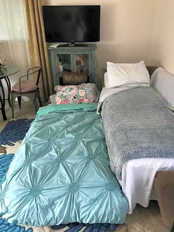 All Seasons Inn