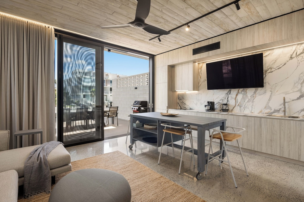 Oatland 26 Esplanade Coastal Retreat