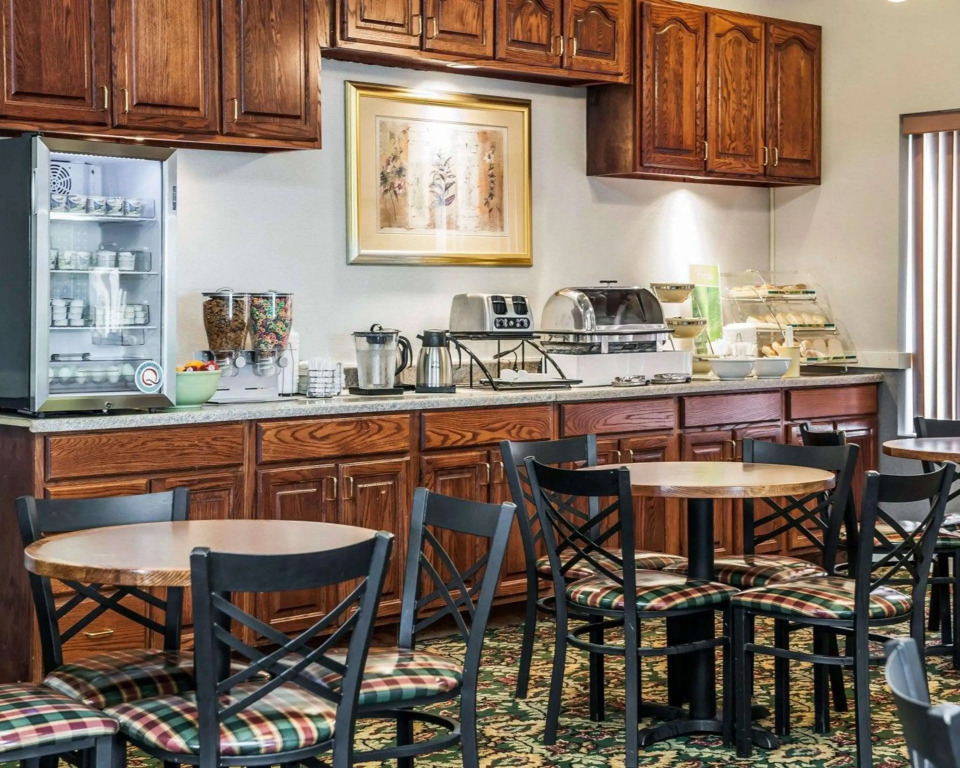 Quality Inn Rochester South