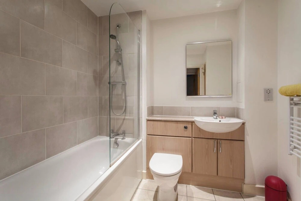 3 Bedroom Flat in Shoreditch with Roof Terrace