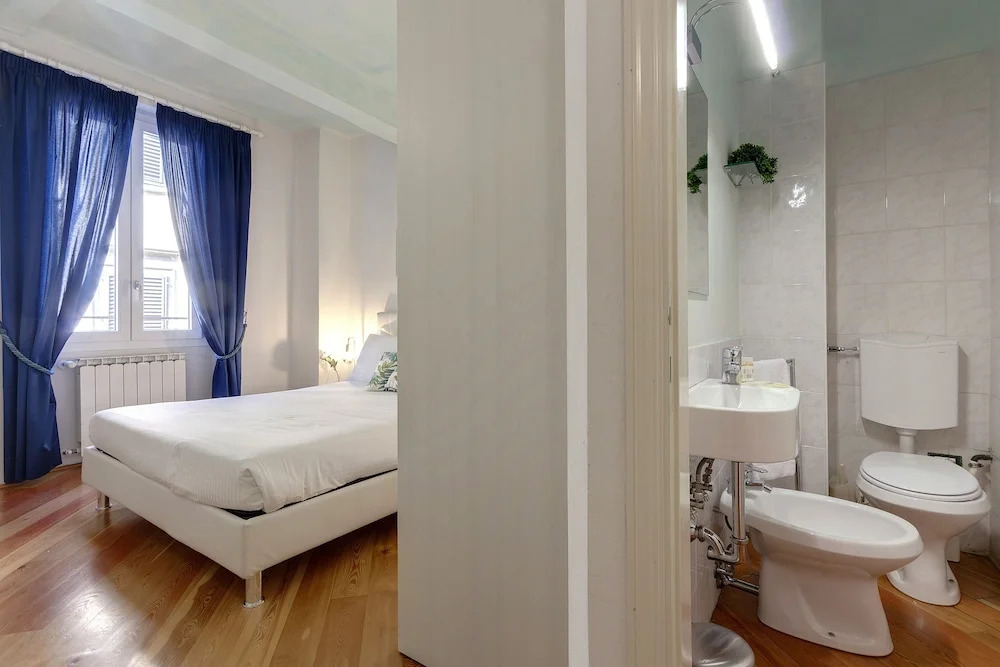 San Lorenzo Apartment by Mamo Florence