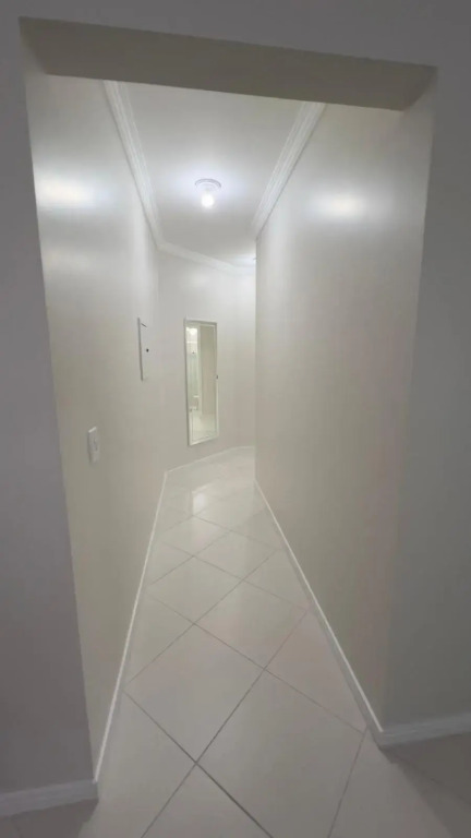 Apartamento em Meia Praia Itapema a 250 metros da praia, rua 252