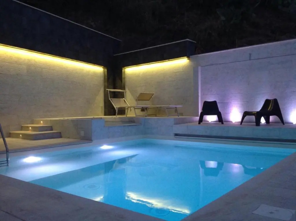 202 Luxury pool Isola Bella