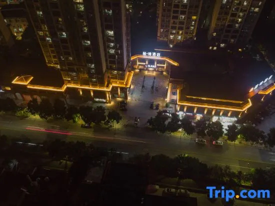 Zhe · Brown Hotel