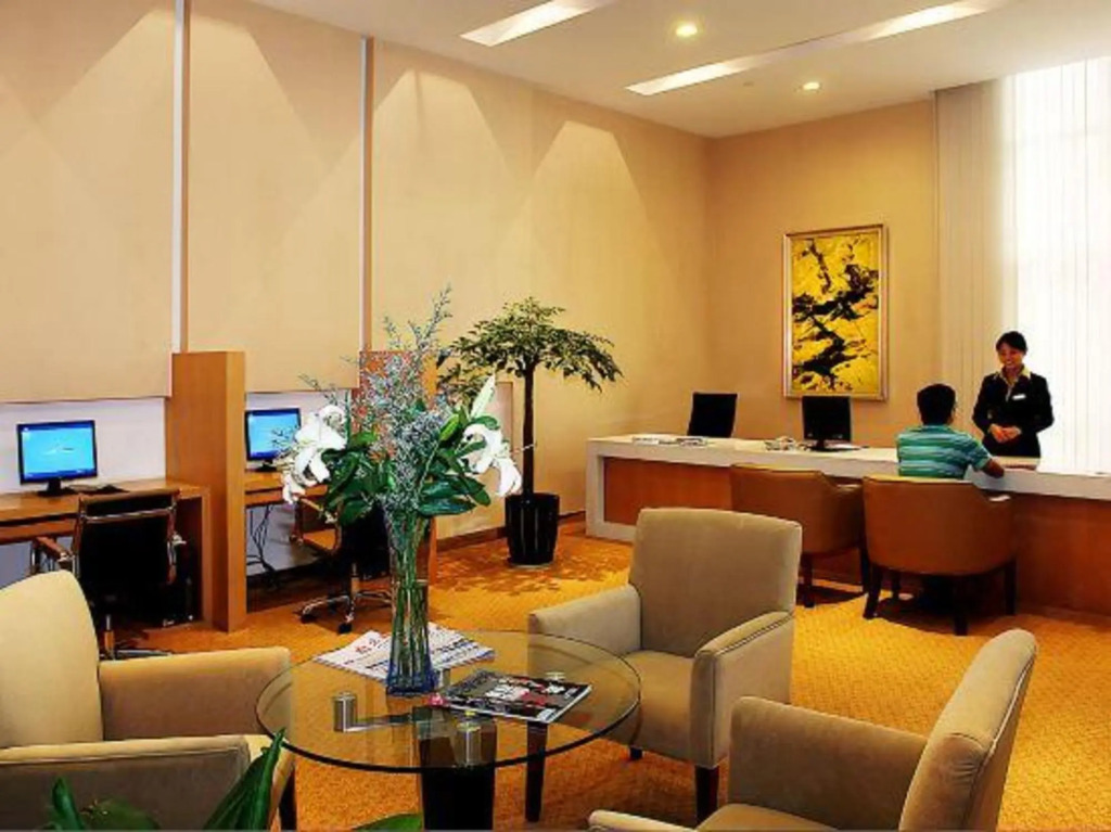 Wujiazui International Hotel