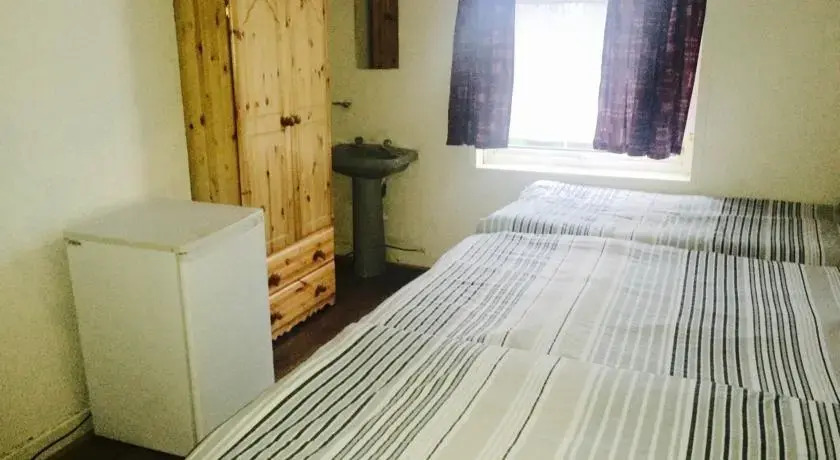 Elston Guest House