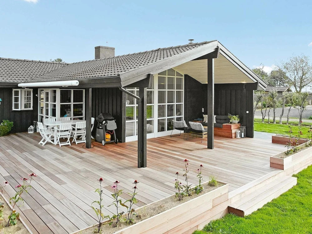 Beautiful Seaside Holiday Home in Juelsminde With Terrace