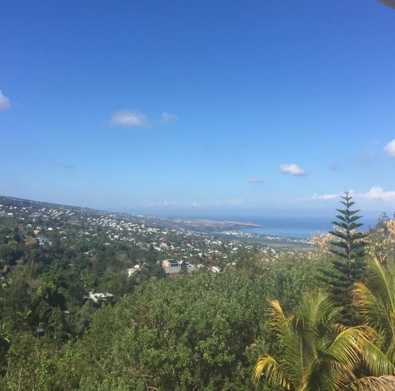 Apartment With one Bedroom in Saint-paul, With Pool Access, Furnished