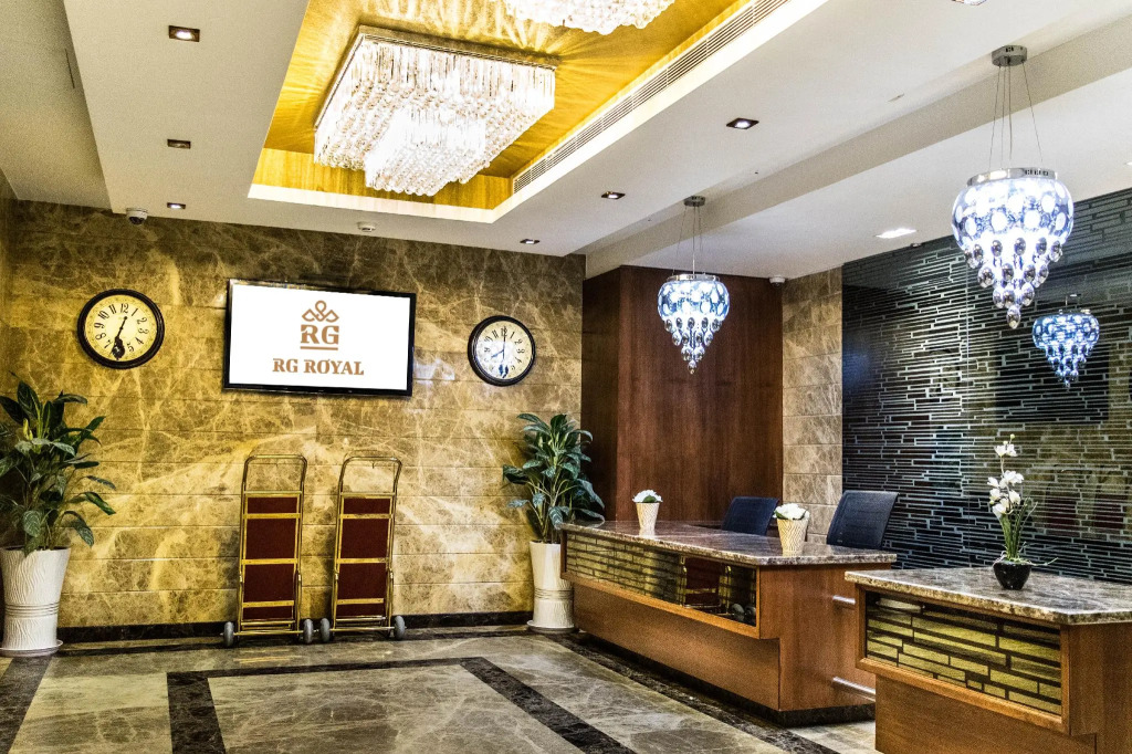 Rg Royal Hotel