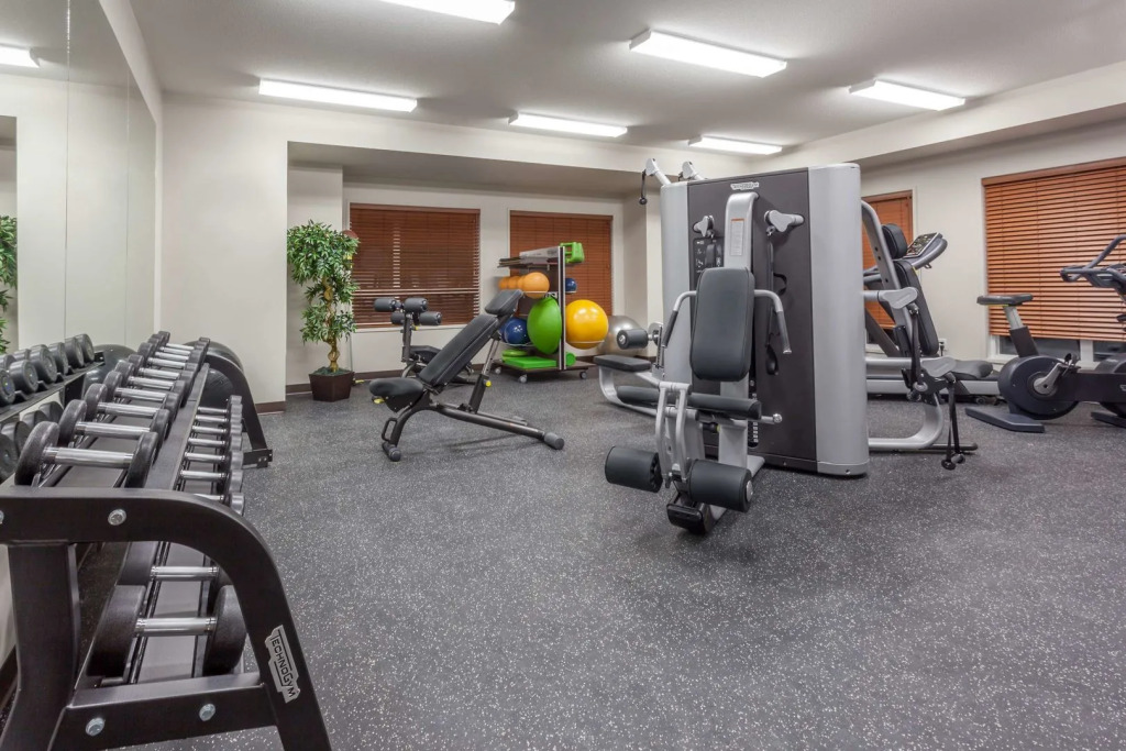 Microtel Inn & Suites by Wyndham Oyster Bay Ladysmith