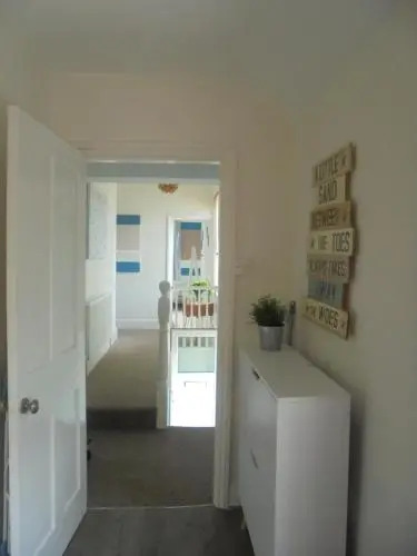 11B Beachside