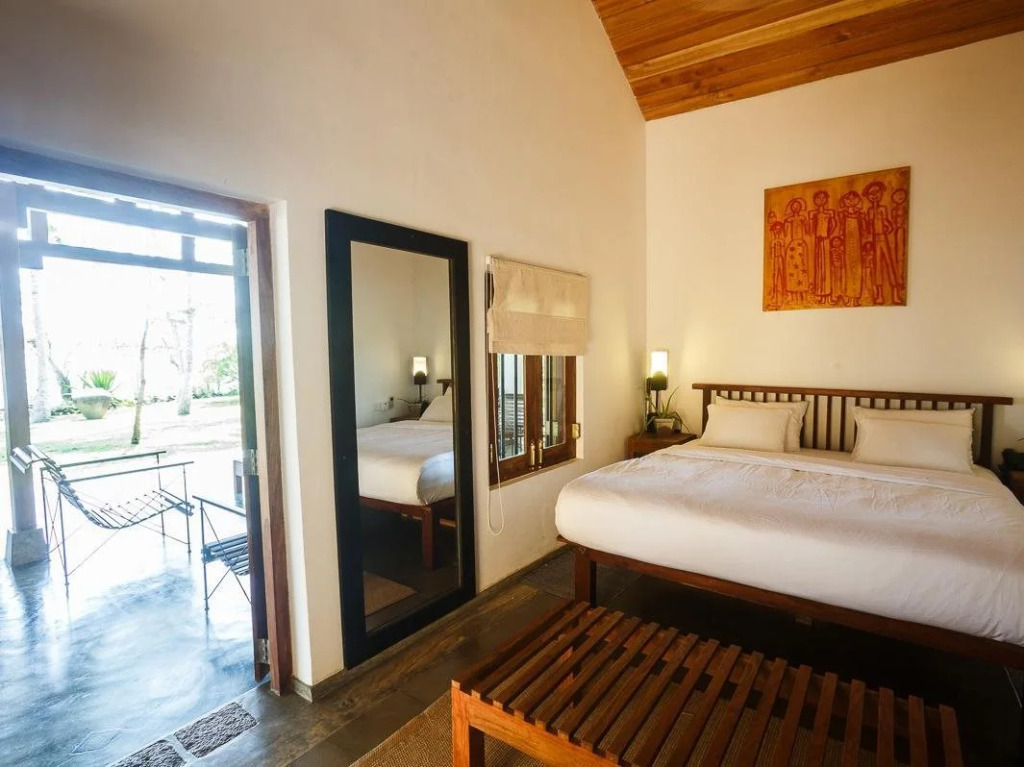 Lagoon House Rekawa