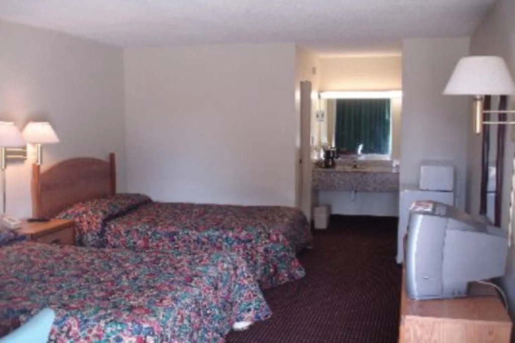 Americas Best Value Inn - Macon