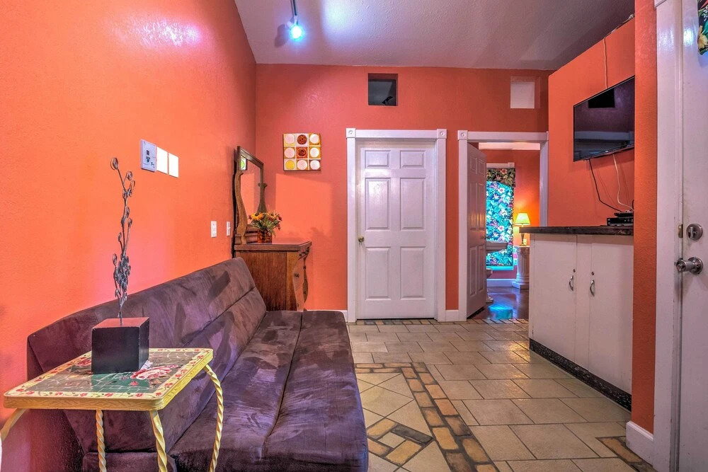 Russellville House w/ Garden - Walk to Main Street