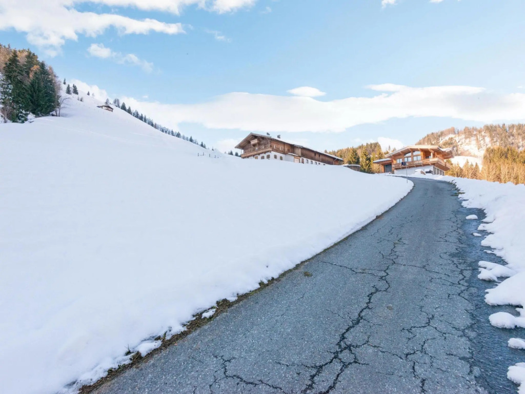 Chalet in Hochfilzen by Ski Piste