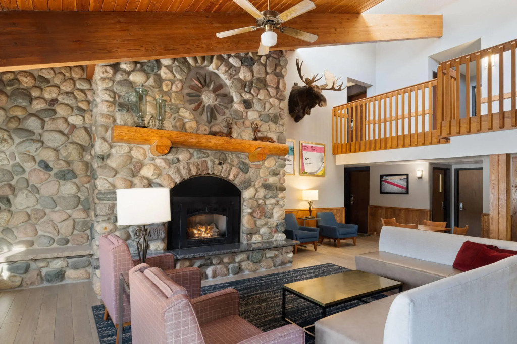 AmericInn by Wyndham Tofte Near Lake Superior