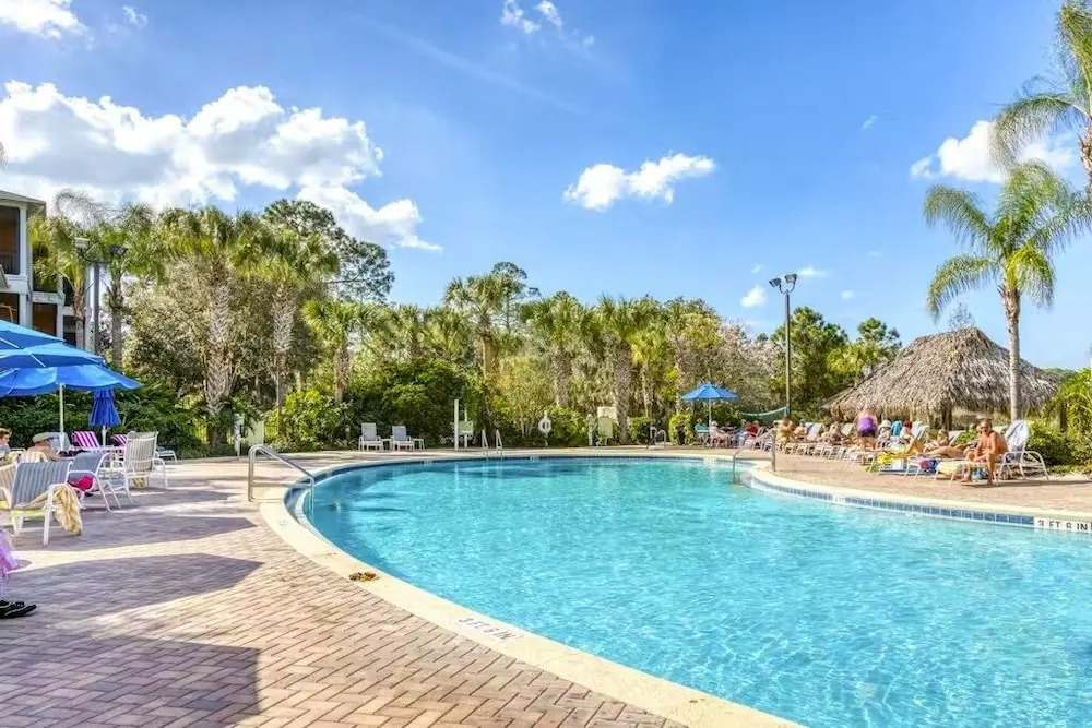 Pelican Paradise 3 Bedroom Condo