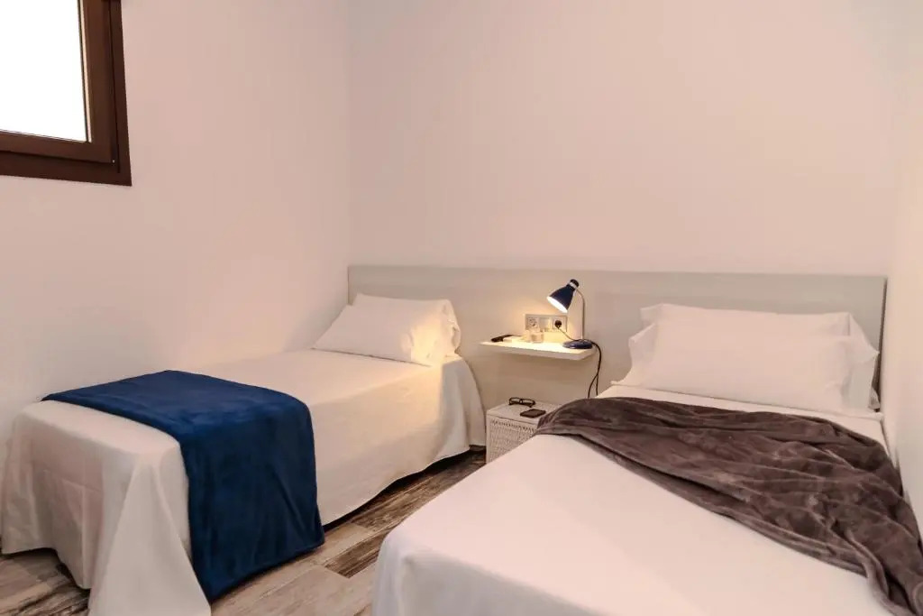 8 Rooms Tarifa