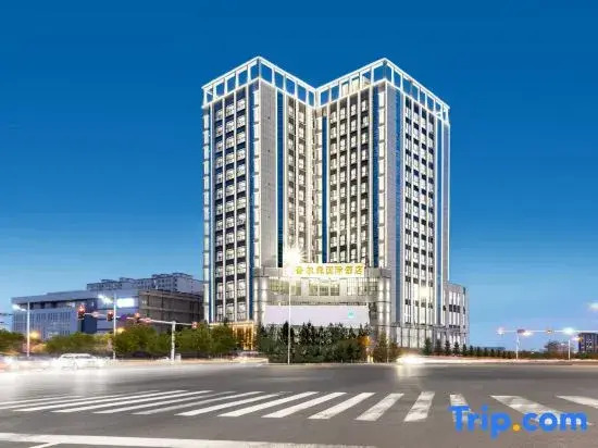 Pure Silvan Hotel