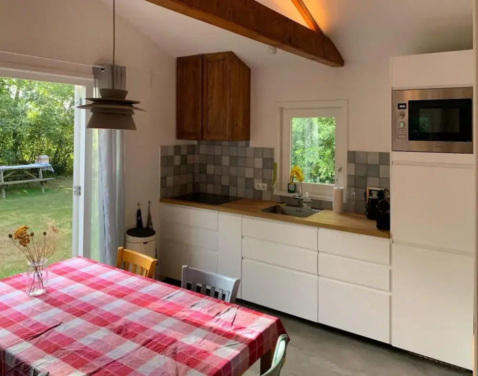 Renovated Bungalow With Garden for Families