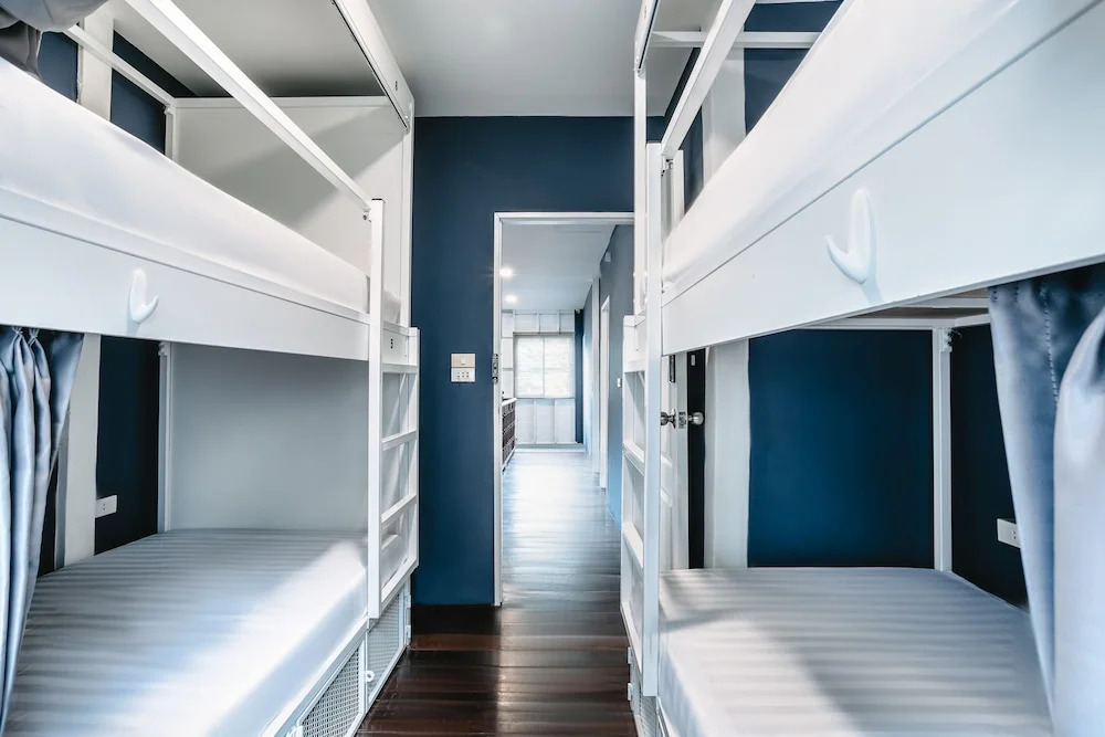 Sleepyhead Hostel