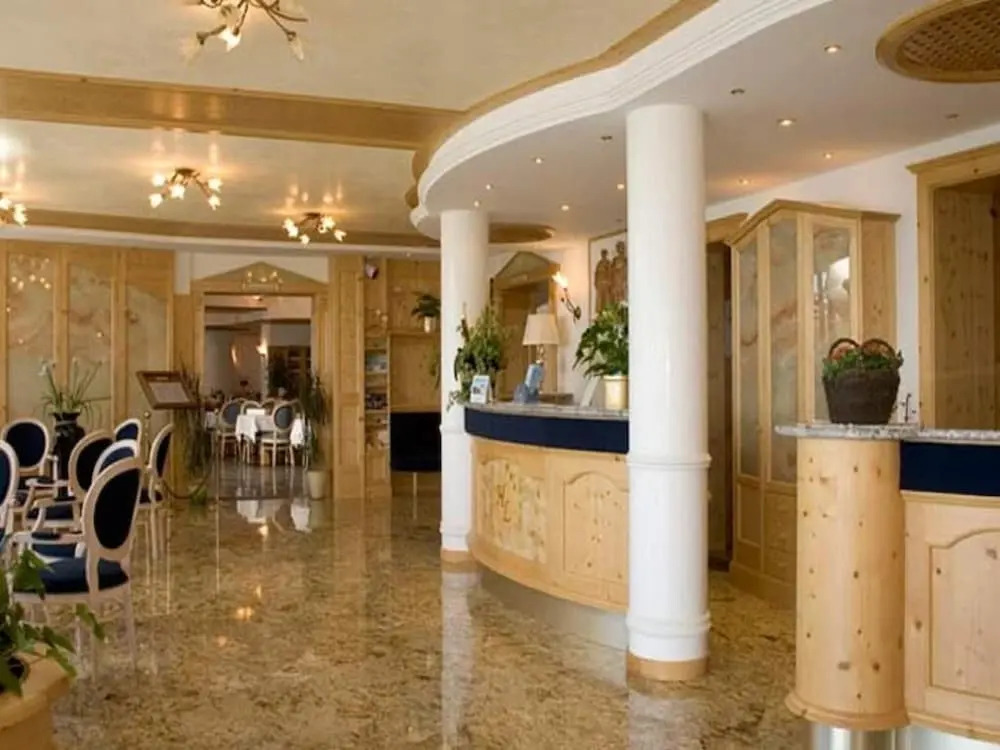 Hotel Laguna