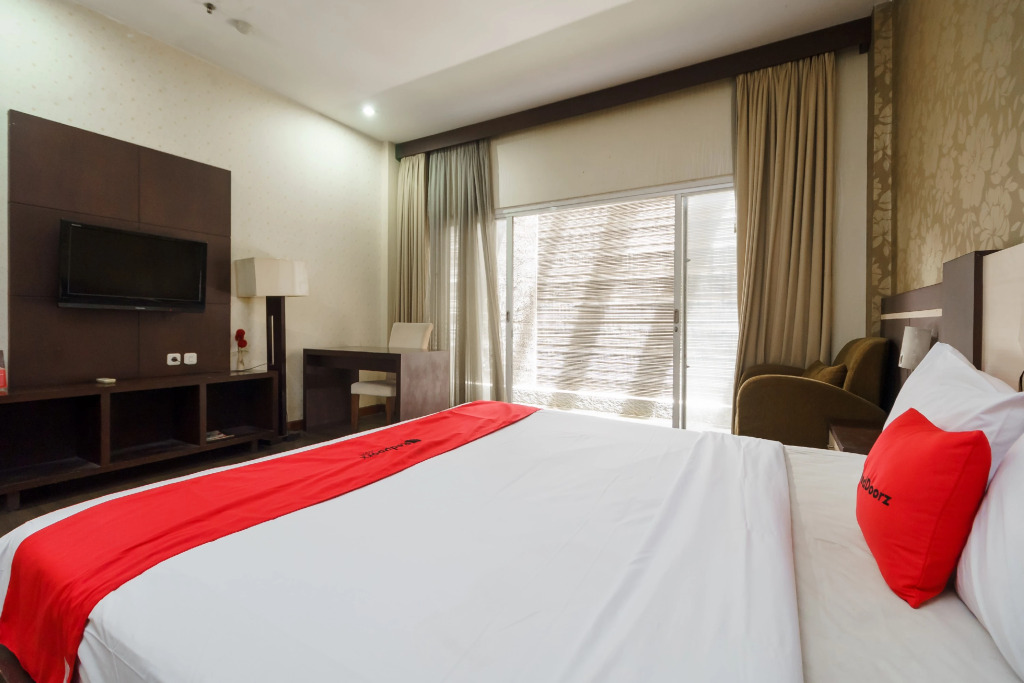 Collection O Cikarang Near Pollux Mall Formerly Hotel Pesona Cikarang