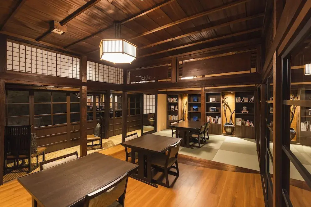 Tsuta Onsen Ryokan