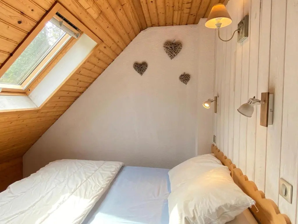 Le 103. Chalet 3 chambres. Terrasse. Parking. wifi.