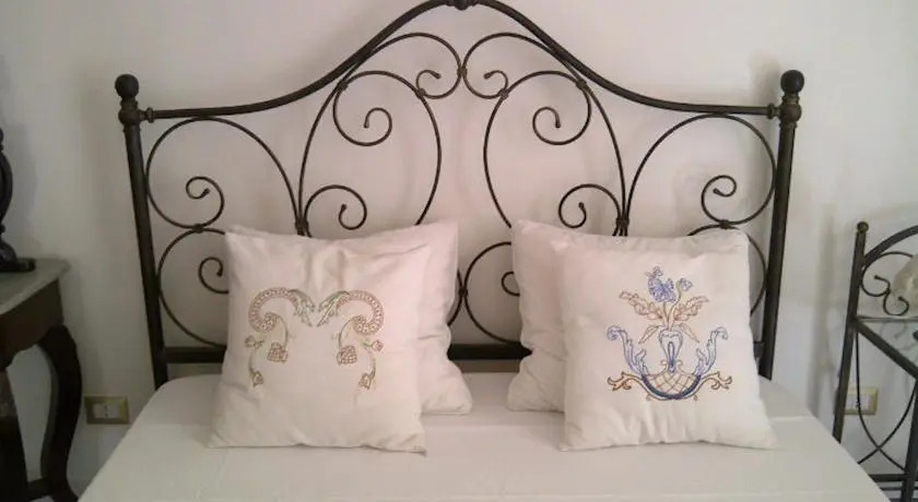 Palazzo Morese B&B
