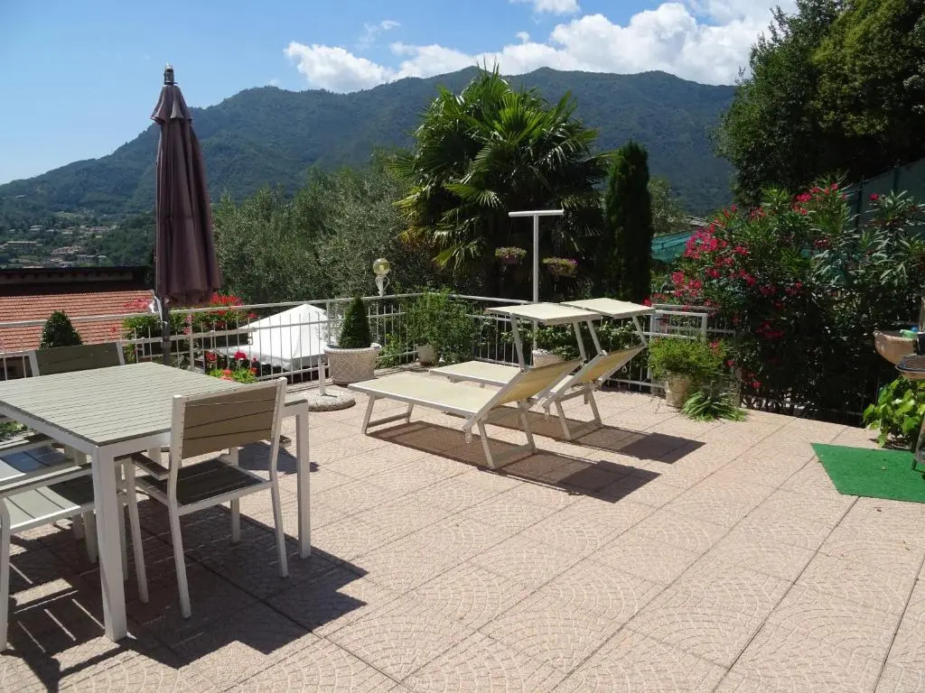 Casa Piccini garden by Gardadomusmea
