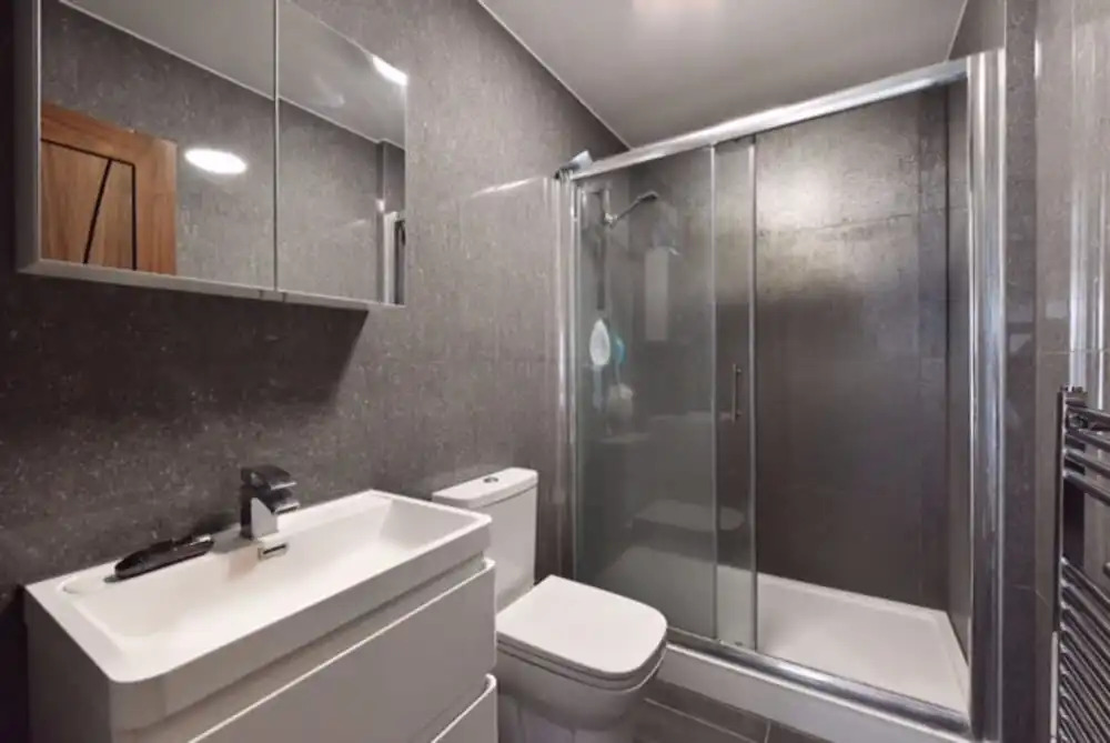 Canary Wharf 2 Bedroom Flat With Parking