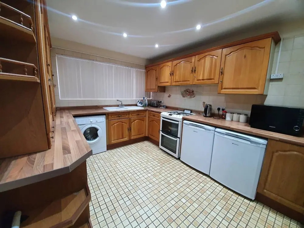 Lovely 5-bed House in Essex