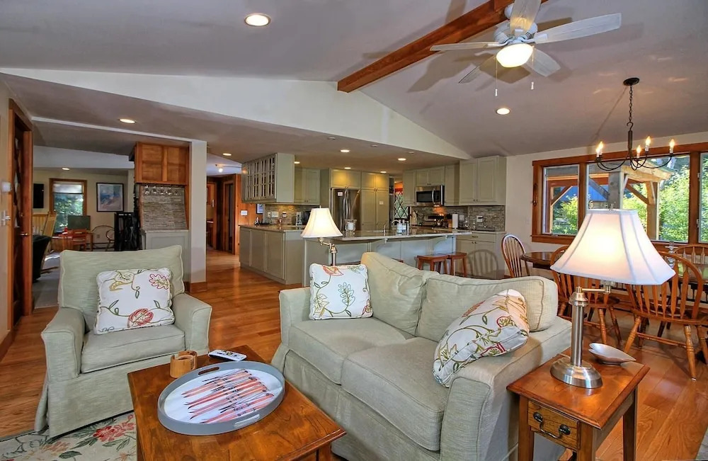 Pittsfield Chalet