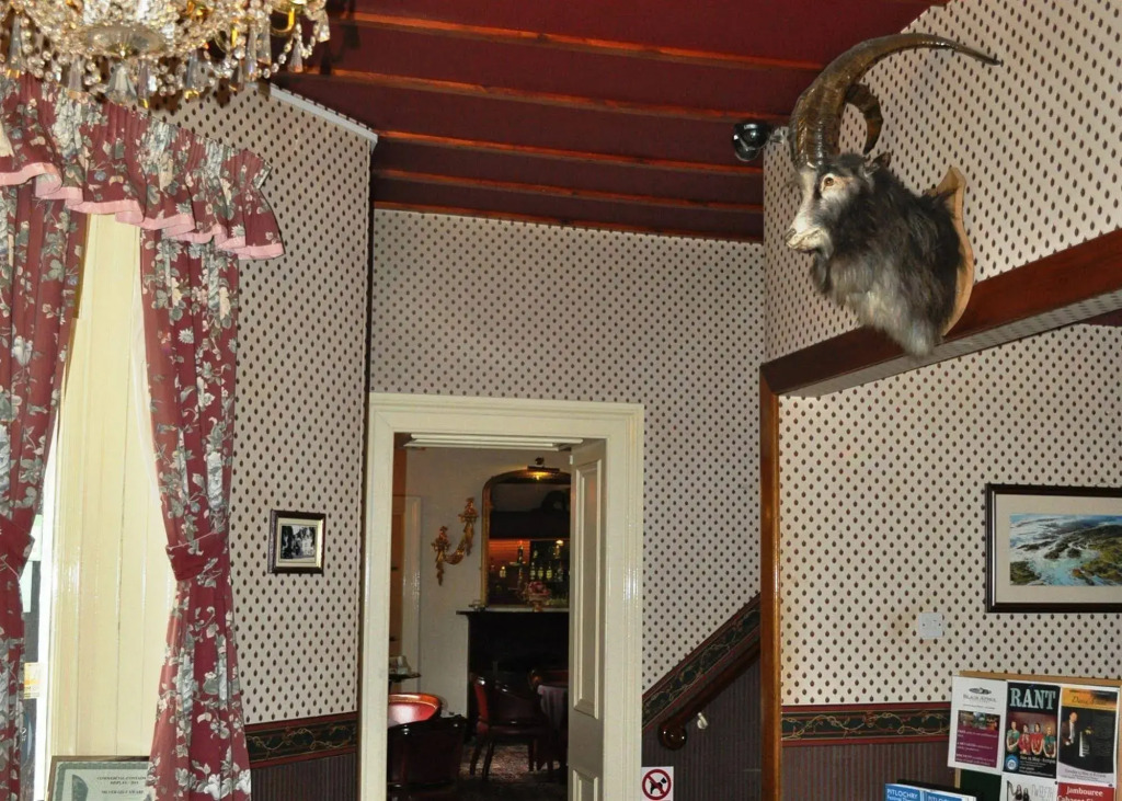 Moulin Hotel