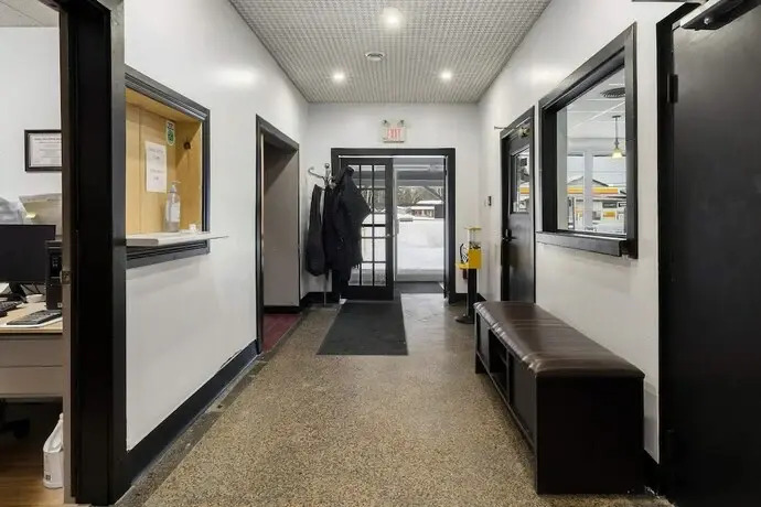 Mazinaw Residence Inn