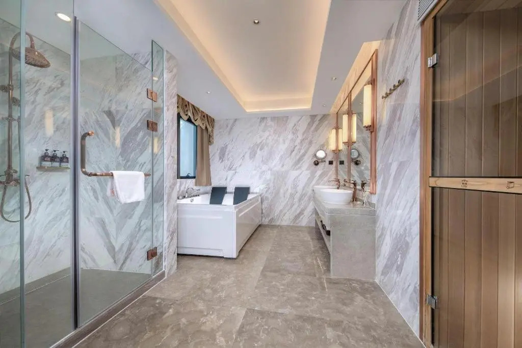 Venus Royal Hotel (Guangdong Zhongshan Dongfeng Center Hotel)