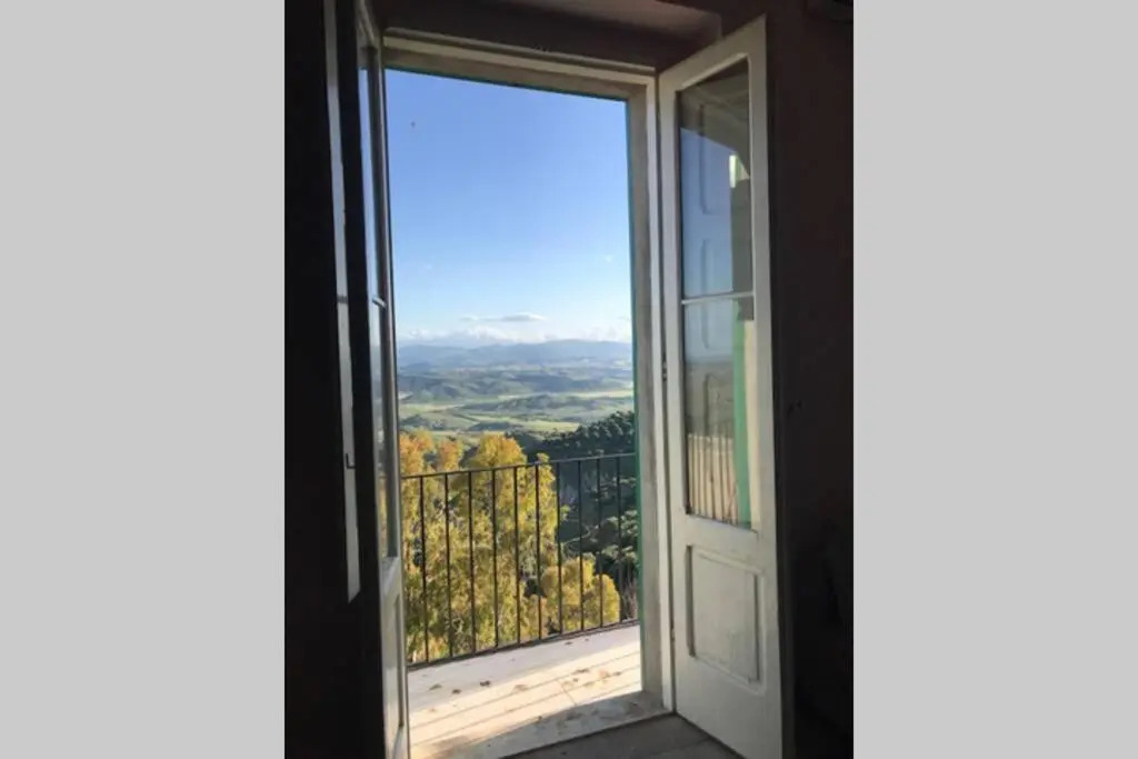 Vittoria Appartment 2 to 8 guests
