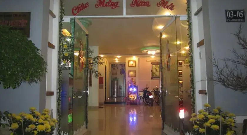 Thoang Sai Gon Hotel