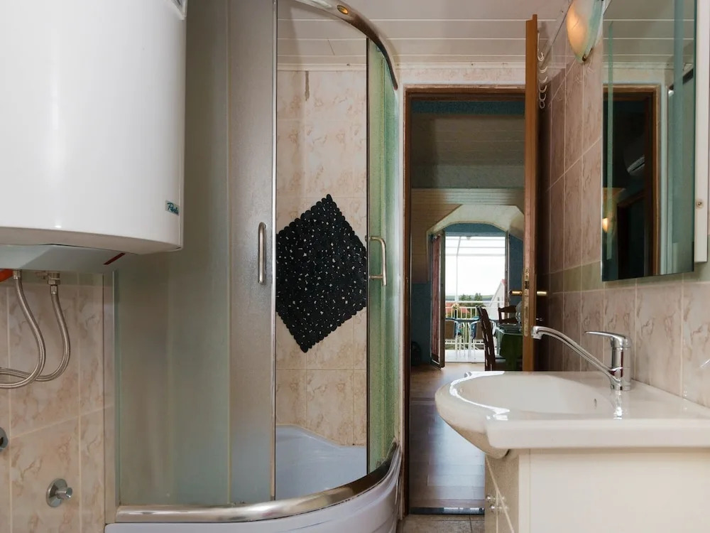 Secluded Holiday Home in Azillanet With Private Pool