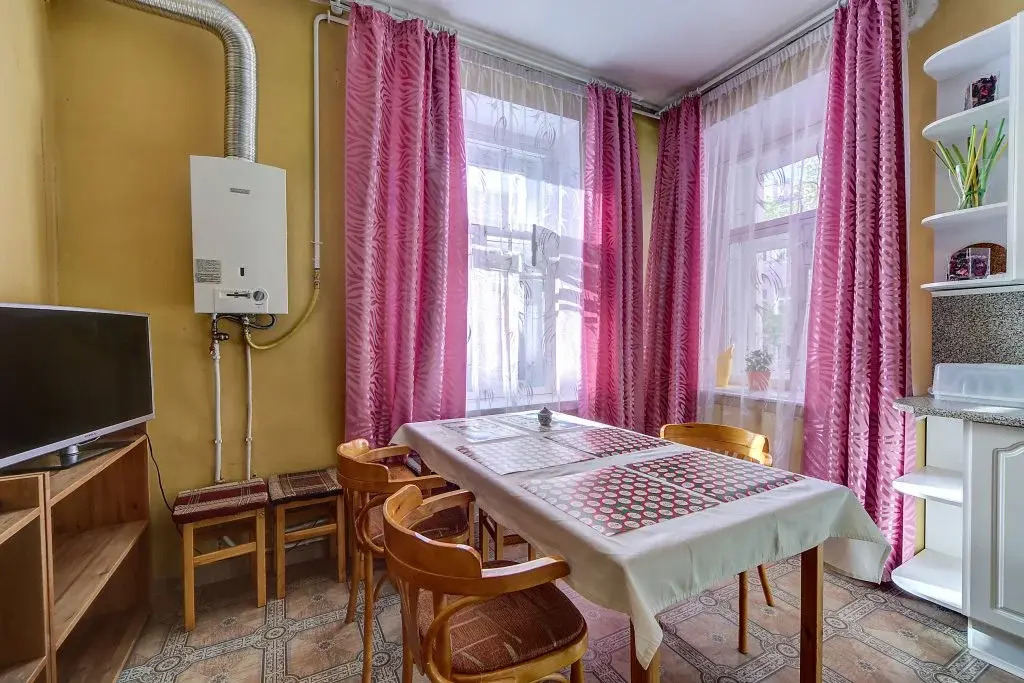 Longo Apartment Nevskiy 112