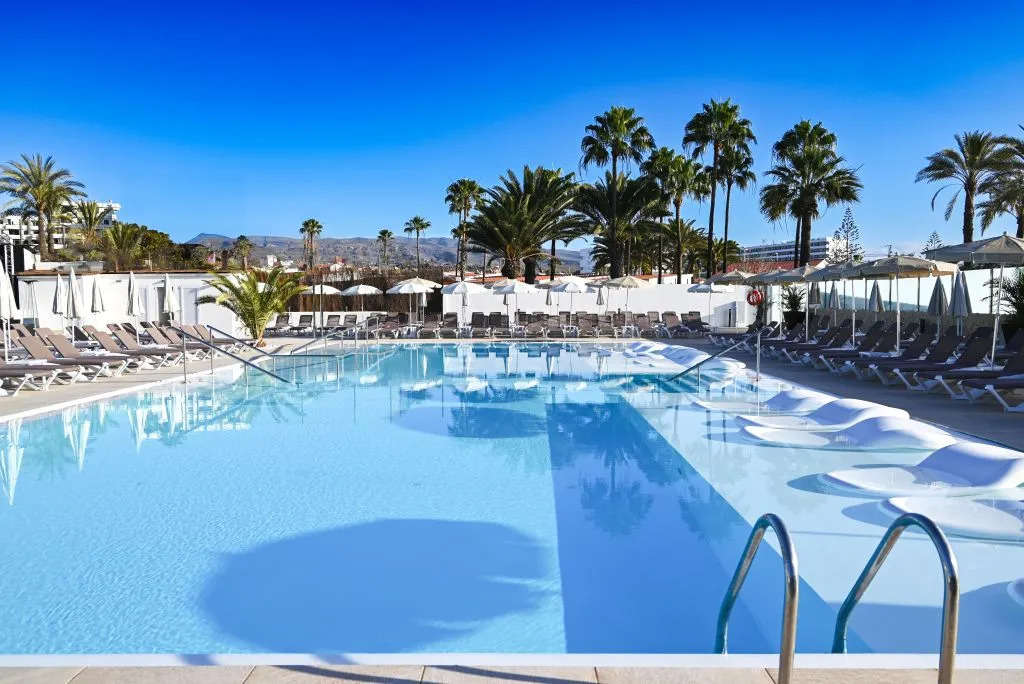 Bungalows HL Miraflor Suites