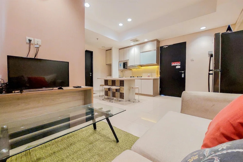 Comfort And Cozy Stay 2Br Paramount Skyline Apartment