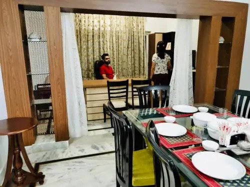 5Br Entire House 1200 Sqyd