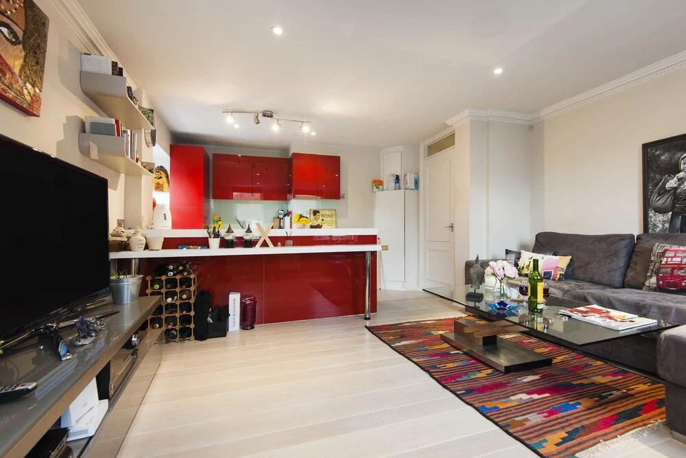 Stylish Marloes Apartment - JNM
