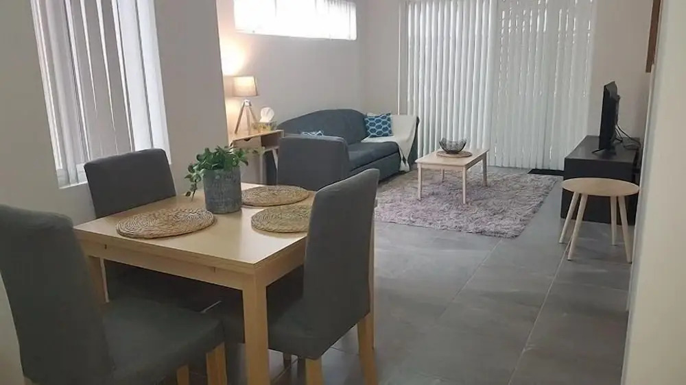 Luxuary Apartment near Airport