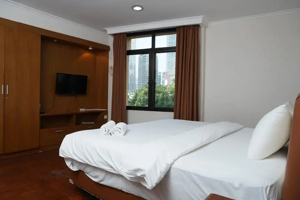 Modern and Spacious 2BR at Kusuma Chandra Apartment By Travelio