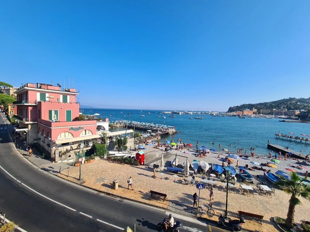 Un Tuffo nel Mare by PortofinoVacanze
